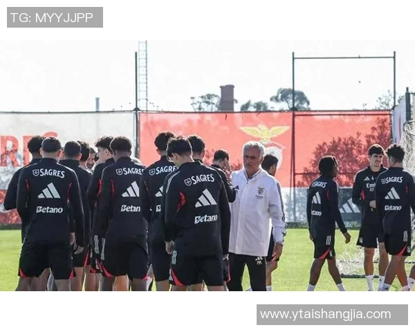 英超激战本菲卡与拜仁战平点球大战点燃全场激情瞬间回顾