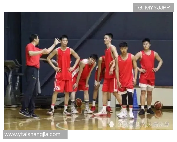 姚明勇斗篮协背后的故事与中国篮球未来的希望与挑战