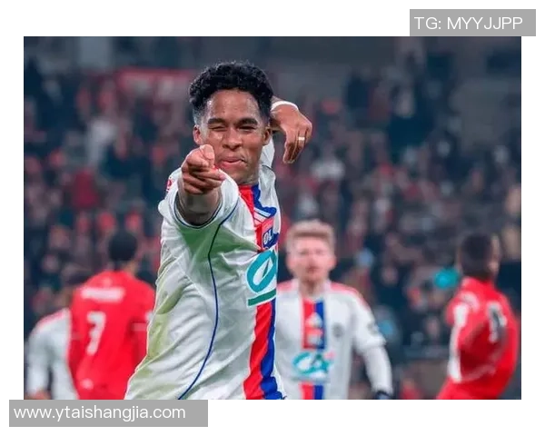 世界杯历史冷门里昂5-0马竞补时进球瞬间点燃全场激情