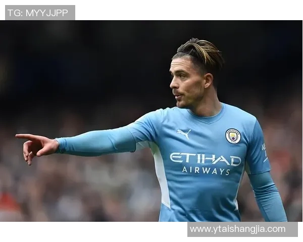 西甲激战曼城险胜那不勒斯争议判罚引发全场热议